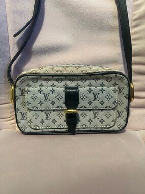 <Louis Vuitton> authentic Mini Lin Juliette
